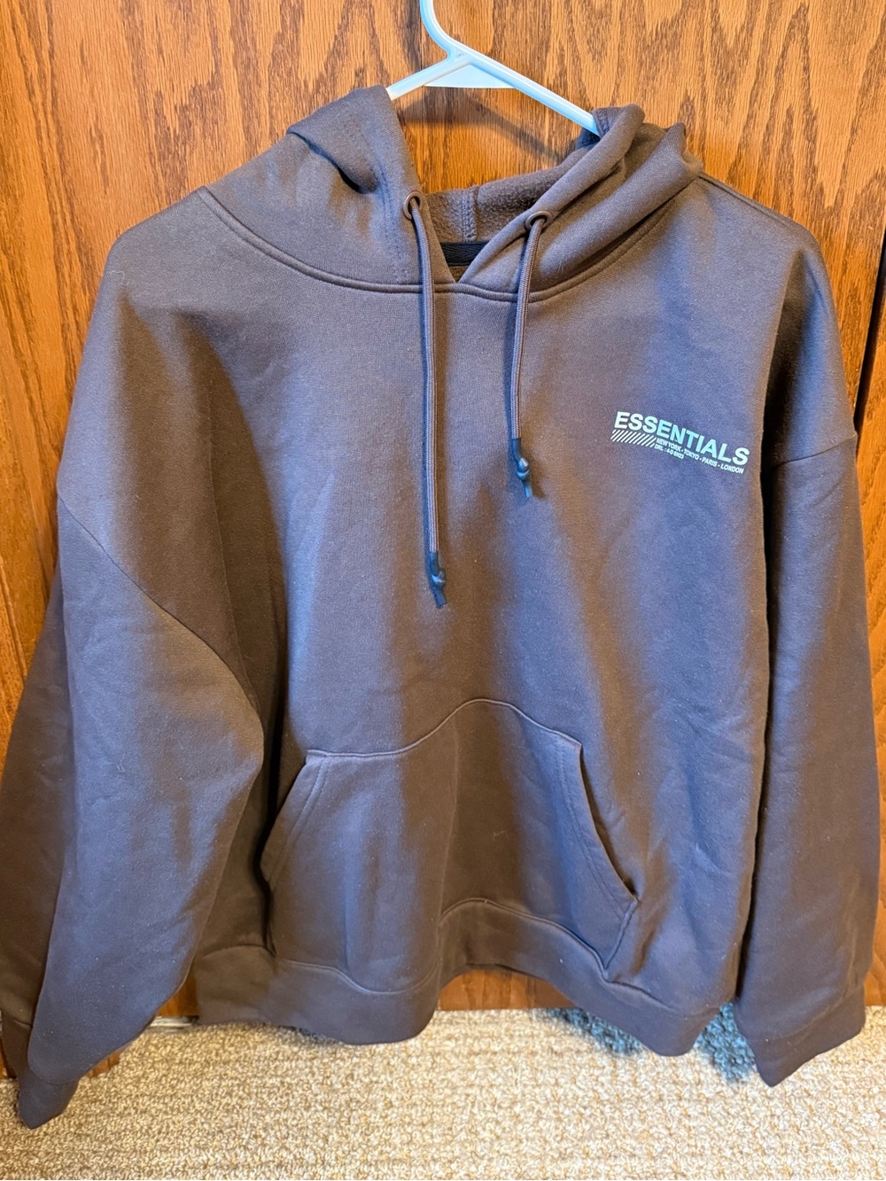 DR Essentials hoodie size M